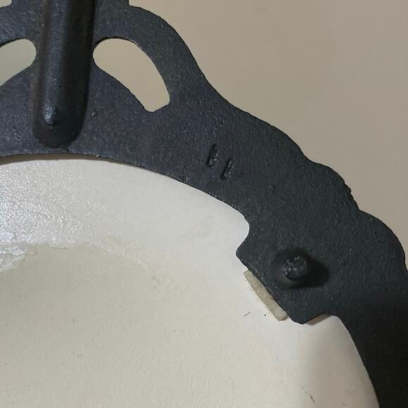 Cast Iron Christmas Tile Trivet Scenery Cooling Santa Reindeer Vintage Hanging - Picture 9 of 10